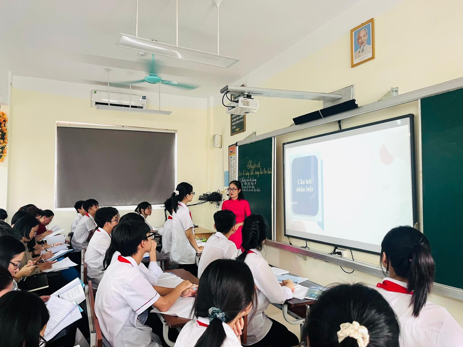 Hội nghị chuyên đề dạy học môn Ngữ văn lớp 9 năm học 2024-2025