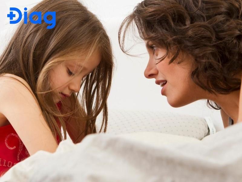 11 tuổi có kinh nguyệt có sao không? Mấy tuổi là dậy thì sớm?