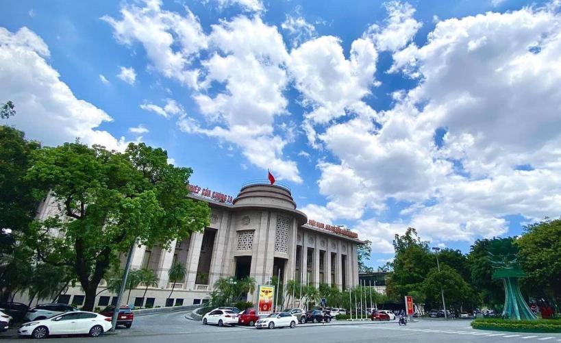 Review lương tại Ngân hàng Nhà, có nên làm?