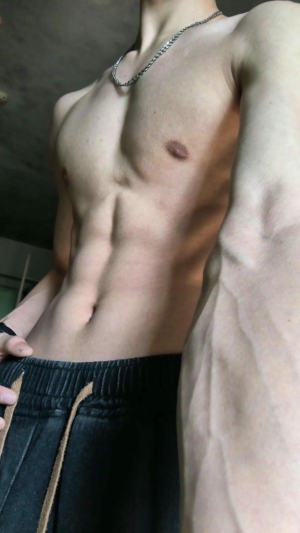 Ảnh Trai Đẹp Sáu Múi