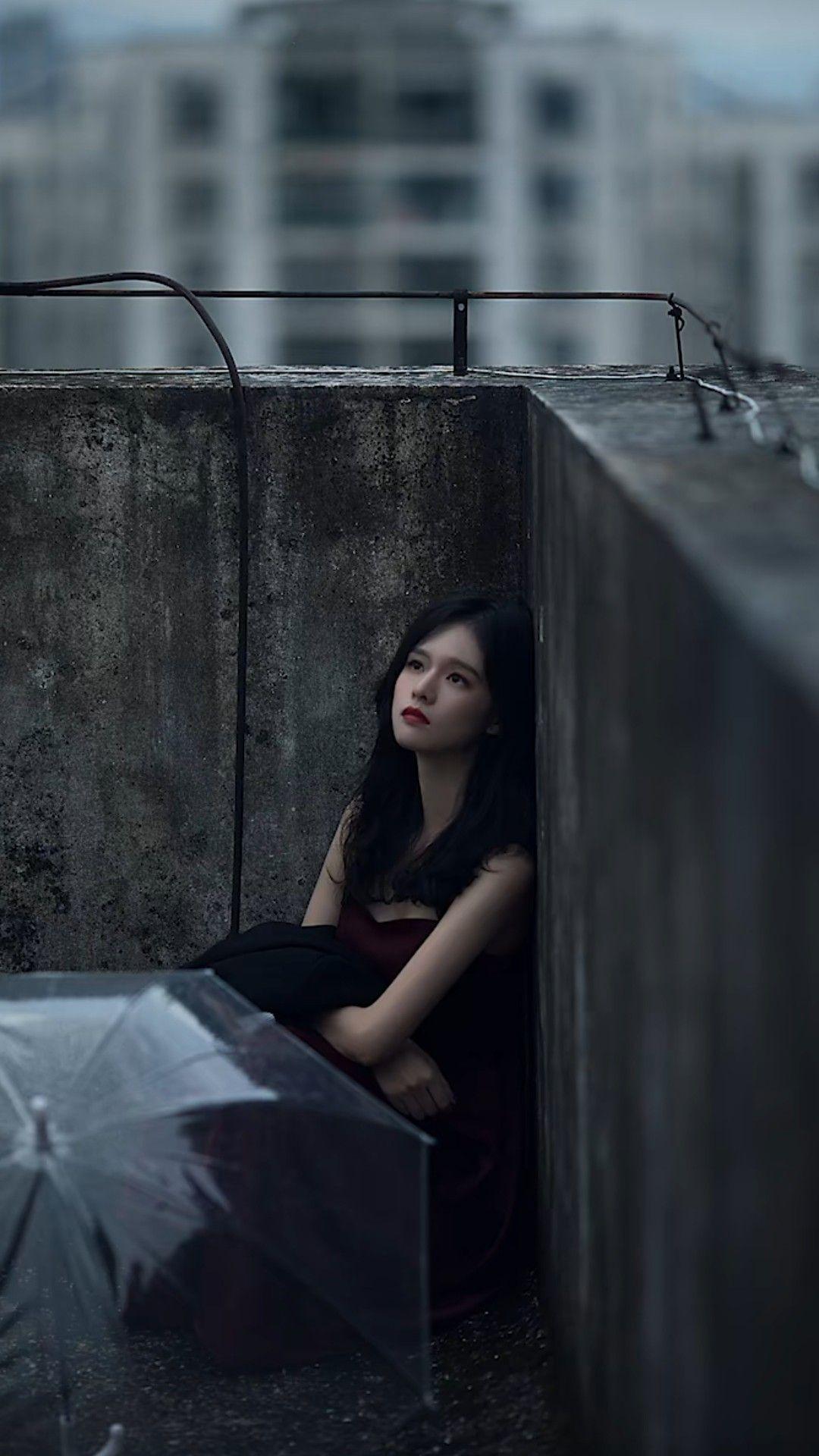 Hình Ảnh Buồn Tâm Trạng Con Gái: Hiểu Nỗi Lòng Sâu Kín