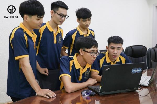 10+ Đồng Phục Trường Gia Định GDU Khi Nhập Học Đẹp Nhất 2025