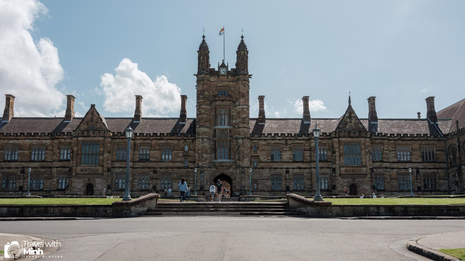 Đại Học Sydney – Hogwarts ngoài đời thực