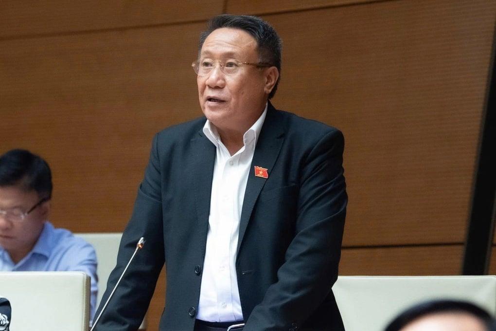 "Cấp thẻ nhà báo lần đầu phải qua lớp nghiệp vụ không "đẻ" giấy phép con”