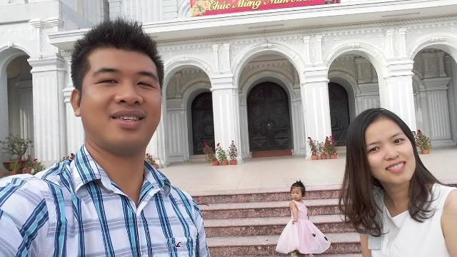 Gia Đình Là Hậu Phương Vững Chắc