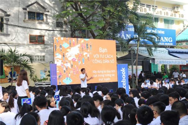 Đánh giá Trường THPT Trần Hữu Trang TPHCM có tốt không?