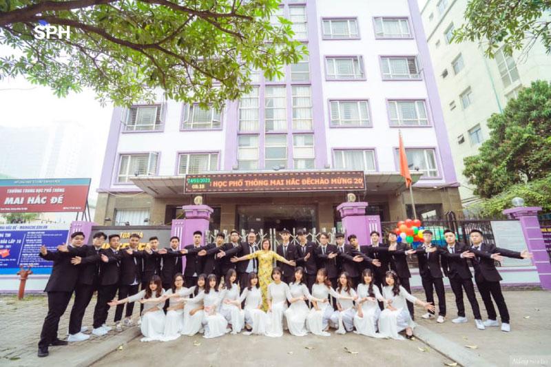 Trường THPT Mai Hắc Đế, Hà Nội học phí đắt không?