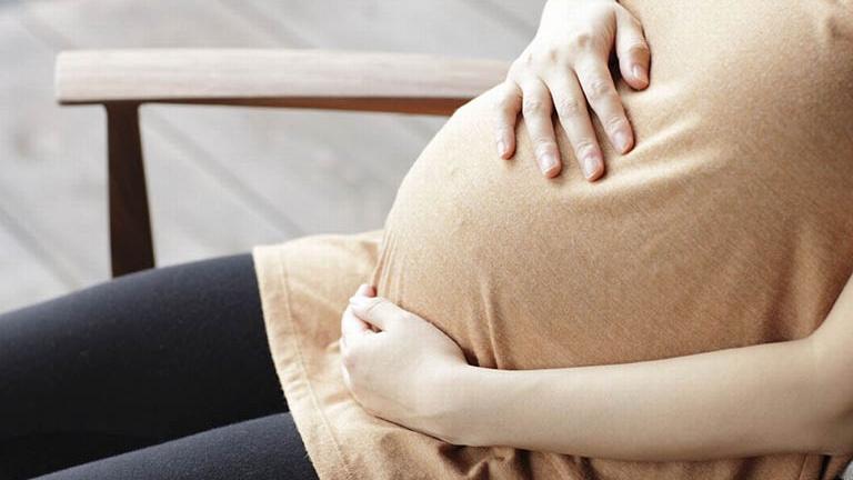 Đi xe máy xóc có ảnh hưởng đến thai nhi không? 2